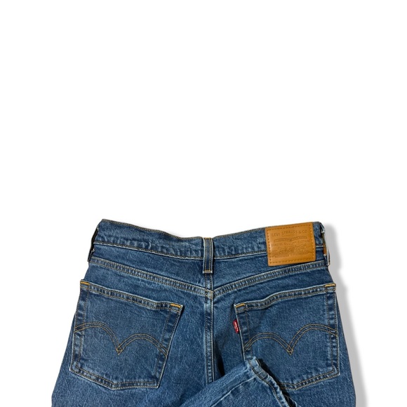 Levi’s Straight Leg Jeans - Picture 4 of 4